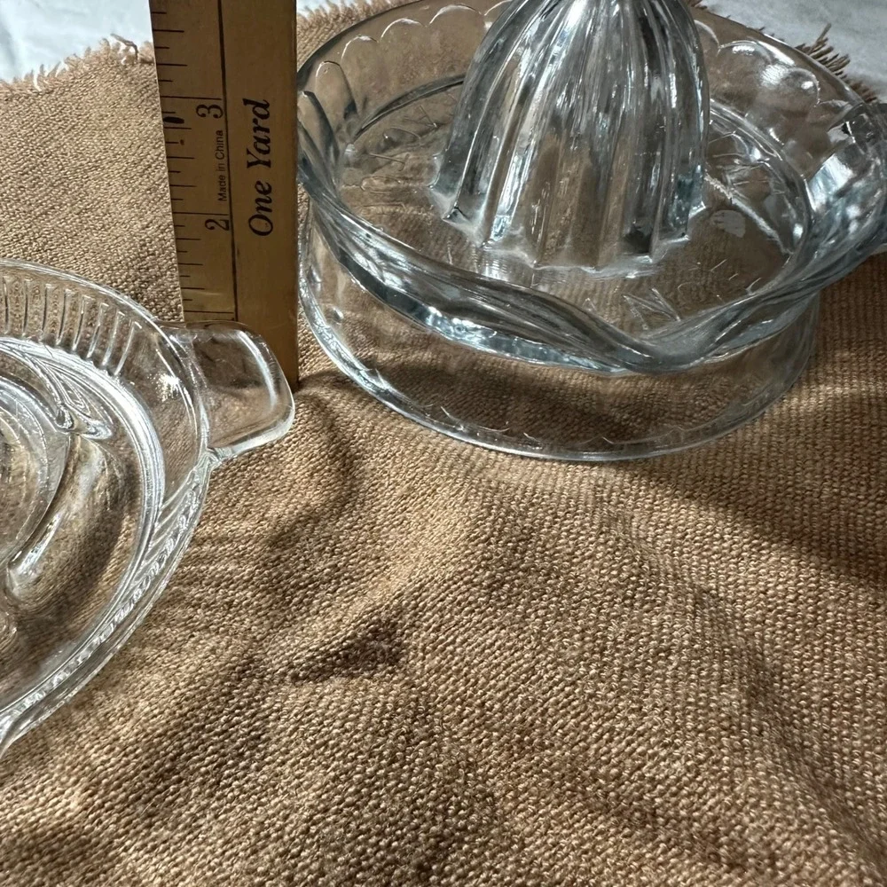 Vintage Glass Citrus Juicer Extractor Set‎ 2pc Clear Excellent Retro Kitchenware